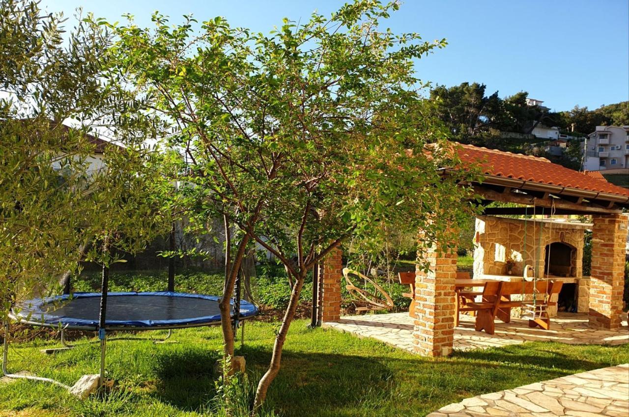 Apartments Batistic Supetarska Draga Dış mekan fotoğraf
