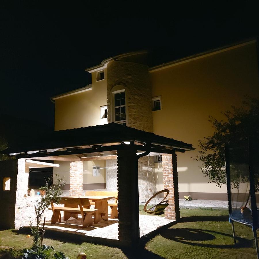 Apartments Batistic Supetarska Draga Dış mekan fotoğraf
