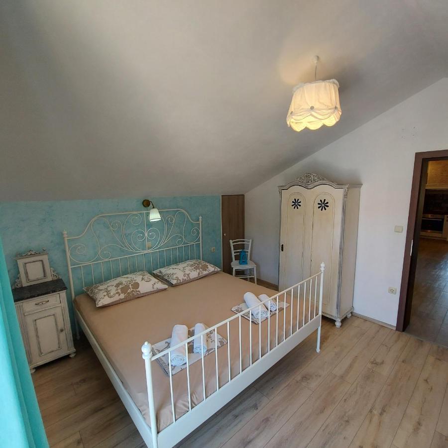 Apartments Batistic Supetarska Draga Dış mekan fotoğraf