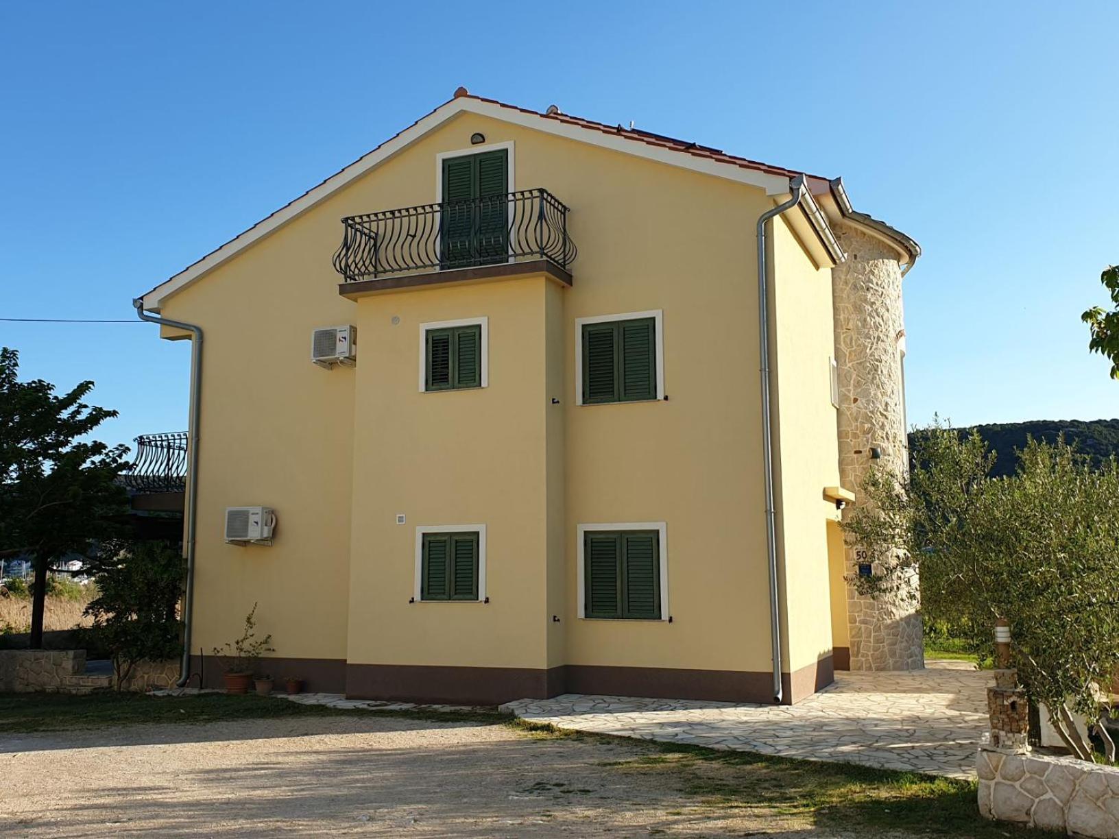 Apartments Batistic Supetarska Draga Oda fotoğraf