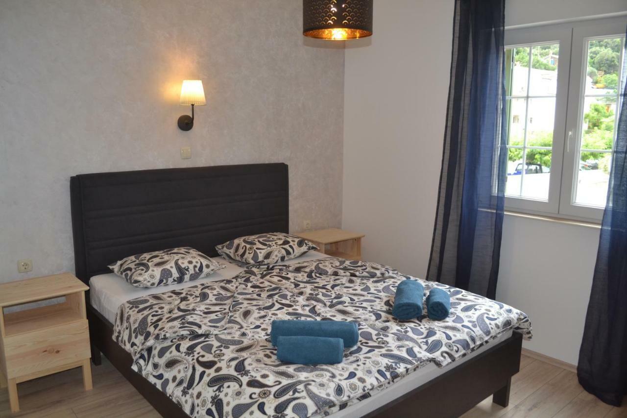 Apartments Batistic Supetarska Draga Dış mekan fotoğraf